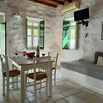 فندق Anezina Village دريوس