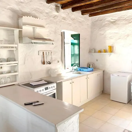 Anezina Village 3*