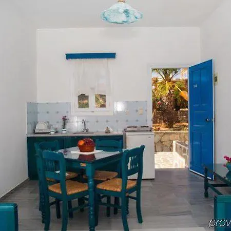 Anezina Village Ξενοδοχείο