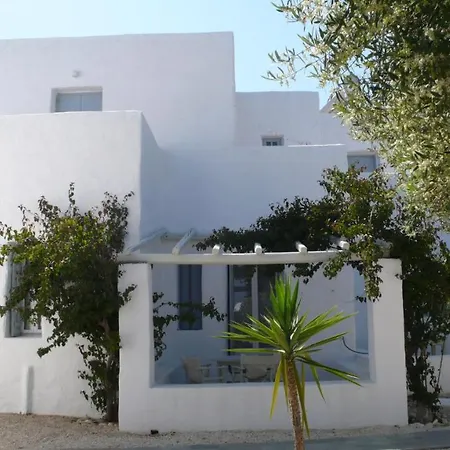 Anezina Village מלון דריוס