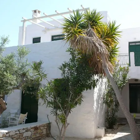 Anezina Village מלון דריוס