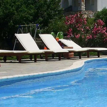 Anezina Village Hotel