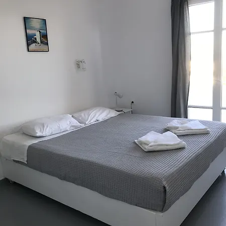 Anezina Village מלון 3*