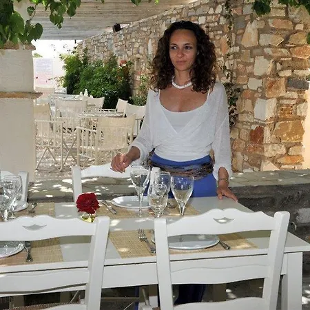 Anezina Village Drios