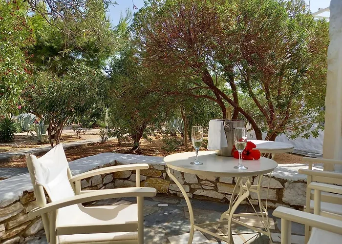 Anezina Village فندق 3*