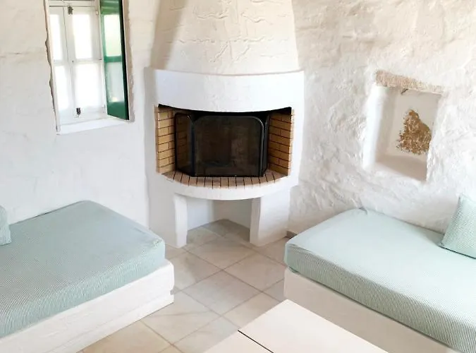 Anezina Village دريوس