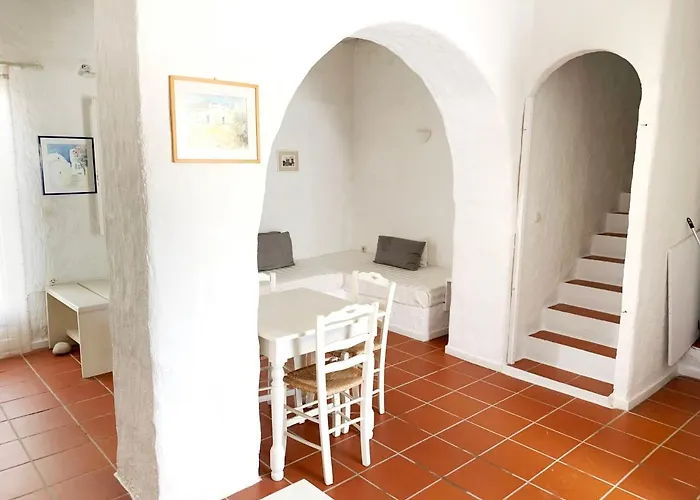 فندق Anezina Village